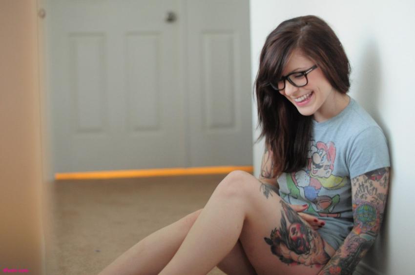 Nerdy girl squirts best